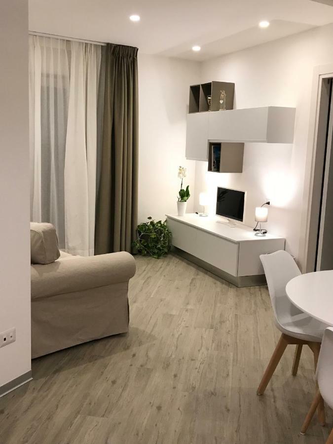 A Matera "Sotto I Pini"别墅 外观 照片